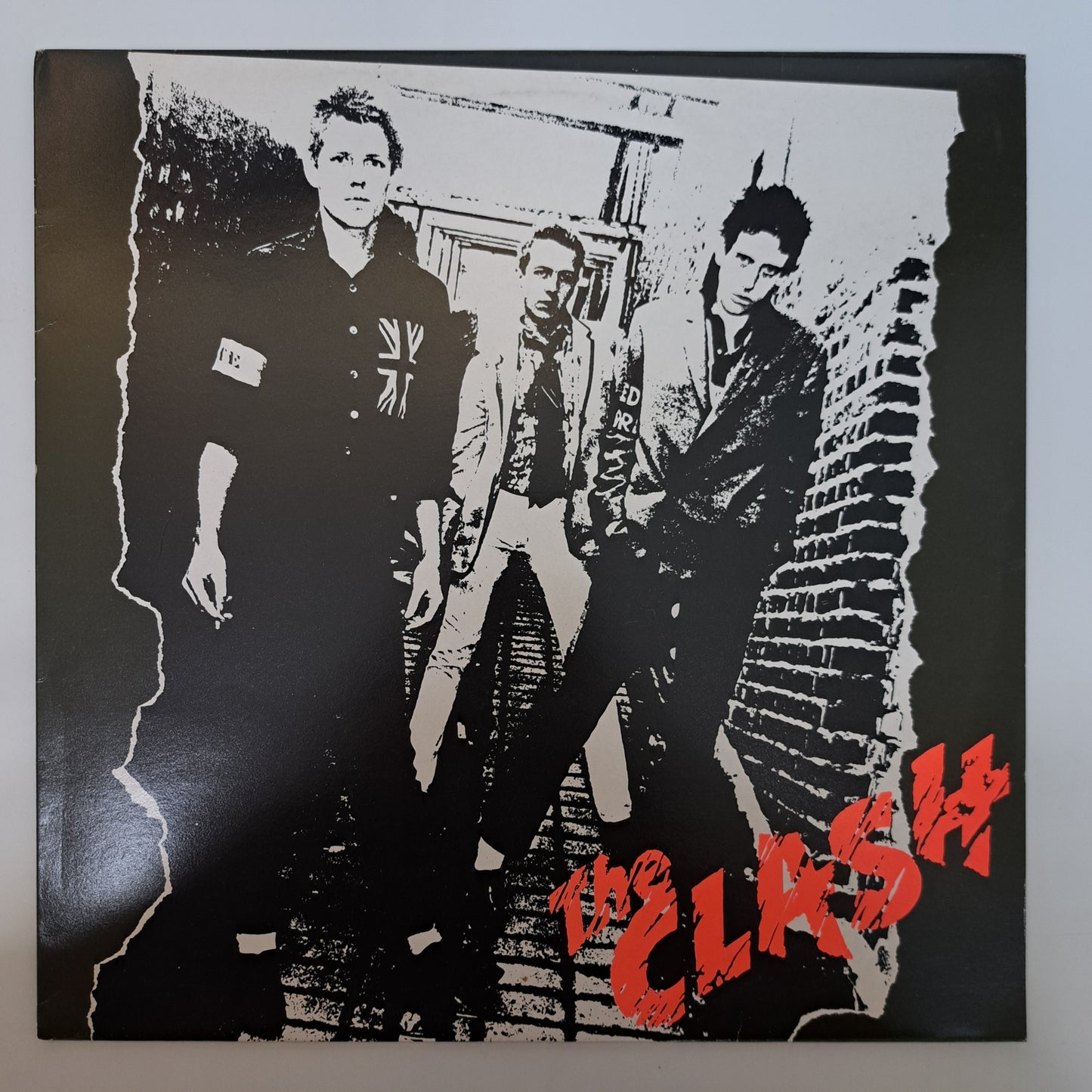 Clash - The Clash (Vinyl LP) NM/NM UK A7/B7 1980s 'Nice Price'