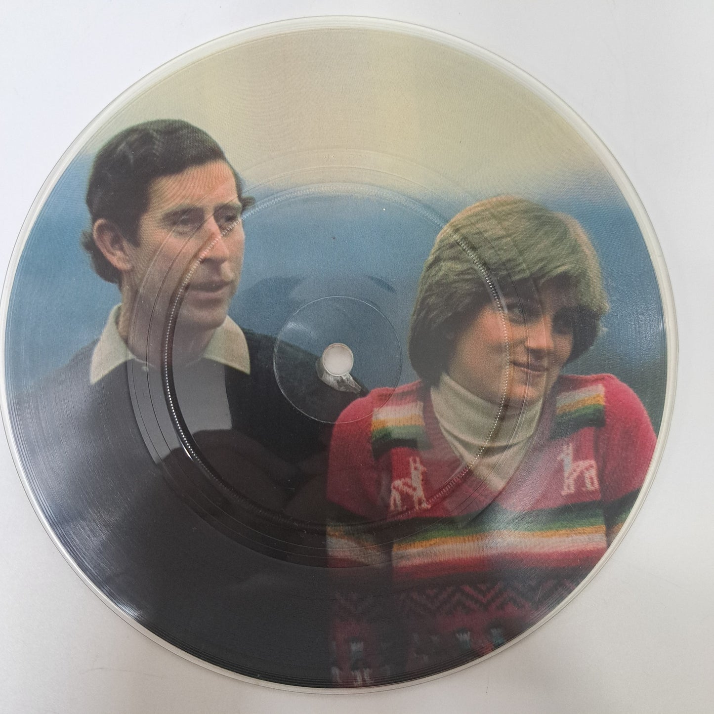 Heroes & Villians - Hey Diana [The Wedding Song] (Vinyl 7" Picture Disc Single) EX