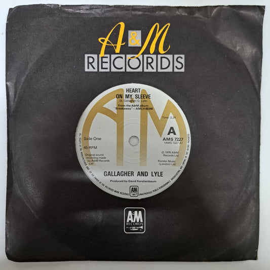 Gallagher and Lyle - Heart on my Sleeve (Vinyl 7" Single) EX